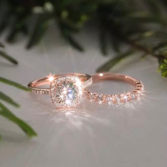 ✨2 Piece Rose Gold Set✨18K Rose Gold Plated✨ - Picture 2 of 9